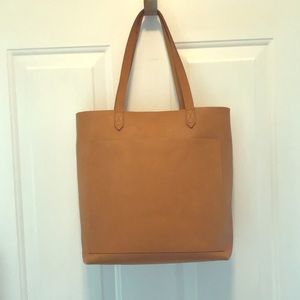Madewell Medium Transport Tote in Cider